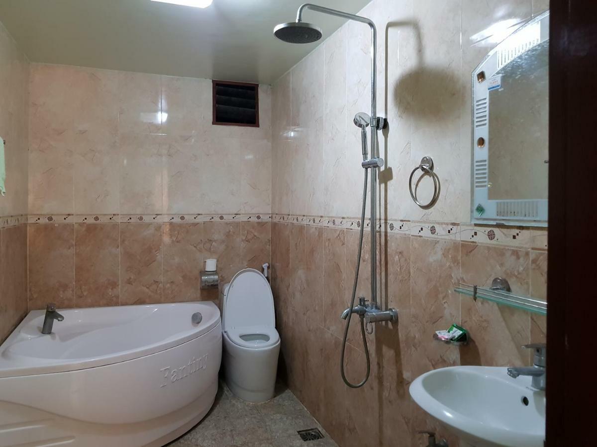 Khach San Anh Dao Hotel Phu Ly Екстериор снимка